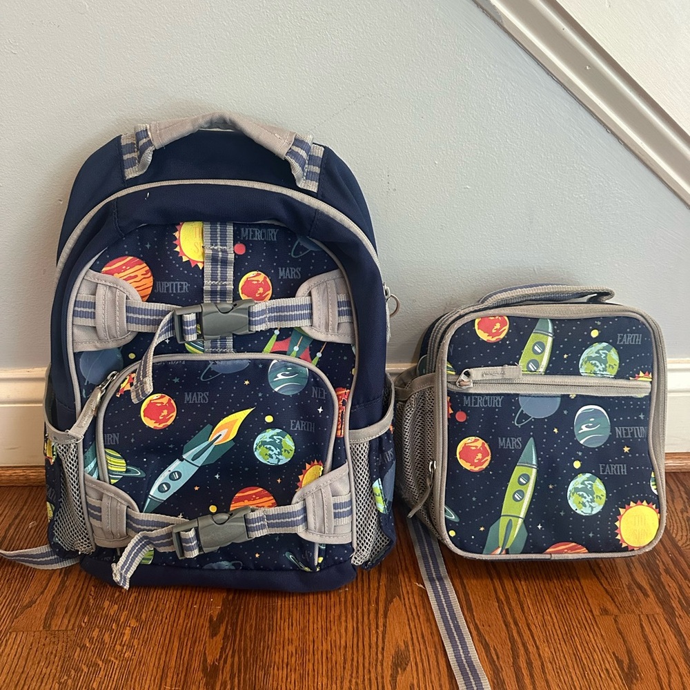 Pottery barn kids glow-in-the-dark navy solar system backpack and lunchbox